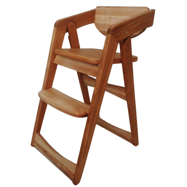 Ideal solution for babies aged 1 year and older. This chair will allow him to become an equal participant in everything that happens at the adult table, which means he will learn to use utensils and eat on his own. Your child will be in your sight and have lunch with you.